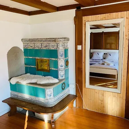 Chalet Jungfrau View Homestay *