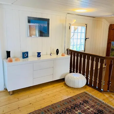 Homestay Chalet Jungfrau View Interlaken