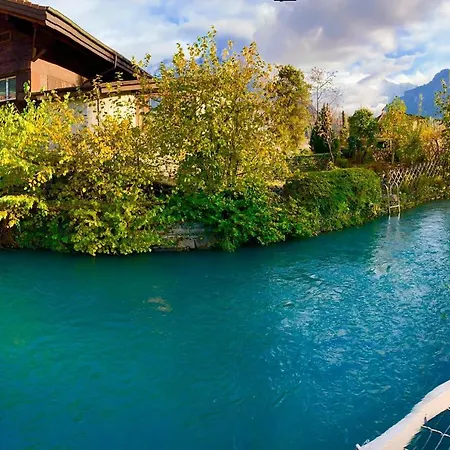 Chalet Jungfrau View Homestay Interlaken